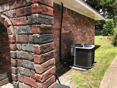 1906 Twinbrooke Dr, Houston, TX 77088 - photo 5