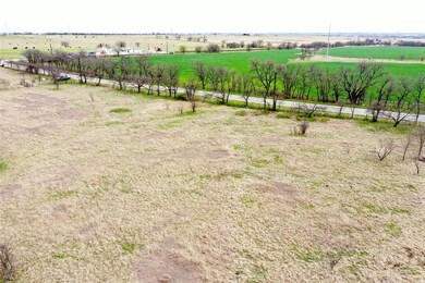 2825 Cr 4010, Decatur, TX 76234 - photo 5