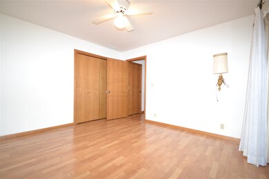 219 W Adams St, Tipton, IN 46072 - photo 2