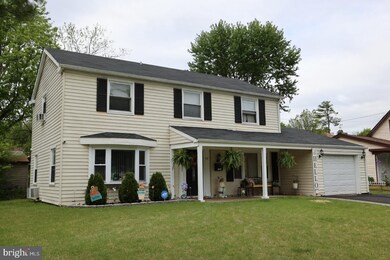 42 Plumtree Ln, Willingboro, NJ 08046 - photo 2
