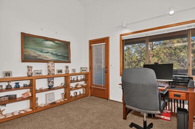 1500 NE 11th St-10