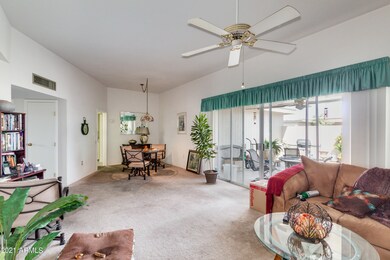 10508 W Palmeras Dr, Sun City, AZ 85373 - photo 5