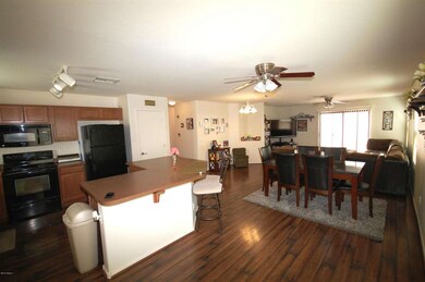 kitchen living room