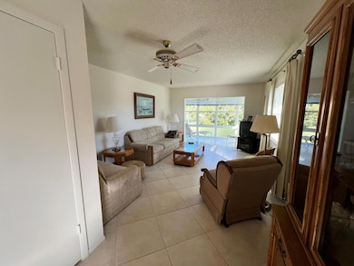 62 Woodland Dr unit 201, Vero Beach, FL 32962 - photo 4