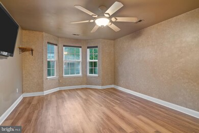 529 Jason Dr, Southampton, PA 18966 - photo 7