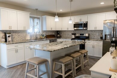 82 Davenport St, Springfield, MA 01119 - photo 5