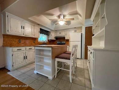 358 W 30th St, Hazle Township, PA 18202 - photo 5