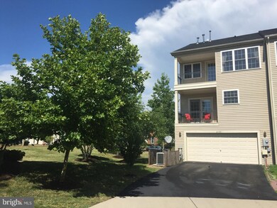 25791 Mews Terrace, Chantilly, VA 20152 - photo 2