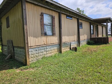 681 Whitaker Rd, Shelbyville, TN 37160 - photo 3