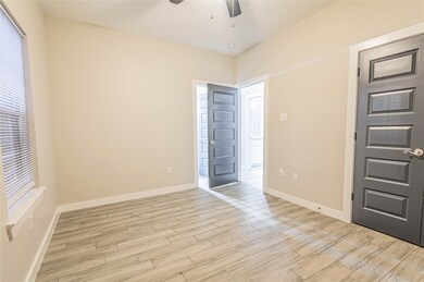 8119 Autumn Ln unit 1, Houston, TX 77016 - photo 7