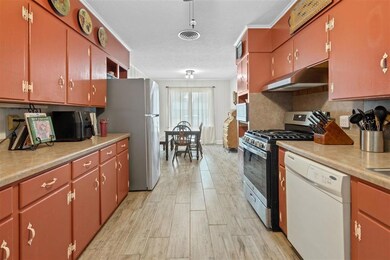 524 Contour St, Lake Charles, LA 70605 - photo 6