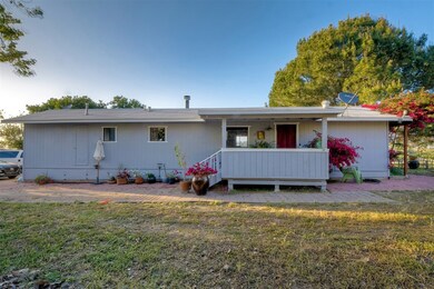 31094 Rodriguez Rd, Escondido, CA 92026 - photo 2