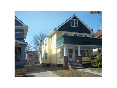 878 Helmsdale Rd, Cleveland, OH 44112 - photo 3