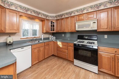694 Lancing Rd, West Deptford, NJ 08096 - photo 6