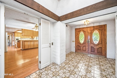 39 Inverness Rd, Thousand Oaks, CA 91361 - photo 5