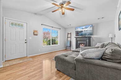6 - Living Room
