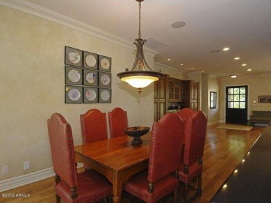 Formal Dning Room