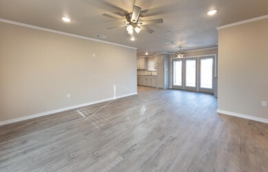 2627 Parkway Dr, Lubbock, TX 79403 - photo 2