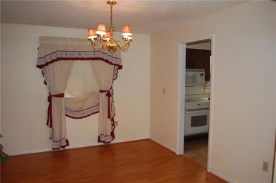 2303 Rosehill Ct, Brandon, FL 33510 - photo 4