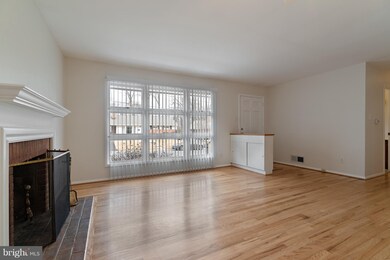 103 Rolling Rd, Gaithersburg, MD 20877 - photo 3