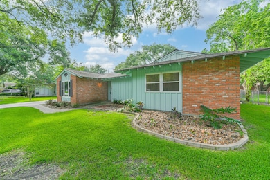 10251 Old Orchard Rd, La Porte, TX 77571 - photo 3