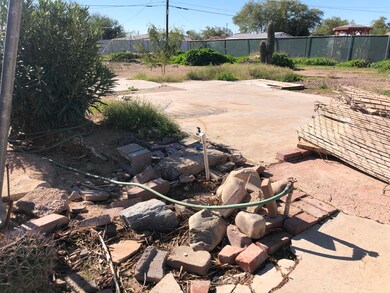 4th ave water to property (non-well)