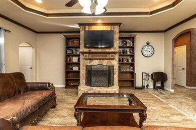 140 Rey Del Mar Cir, Weatherford, TX 76085 - photo 4