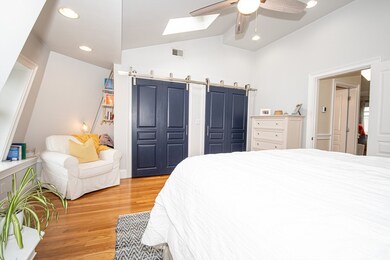 184 I St unit 3, Boston, MA 02127 - photo 3