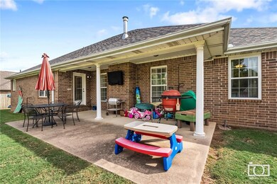 405 NW Saddlebrook Dr, Bentonville, AR 72712 - photo 6