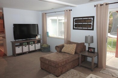 1347 Westview Dr, Grants Pass, OR 97527 - photo 4