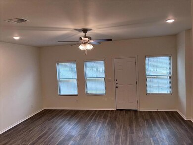 900 S 6th St unit 1, Bonham, TX 75418 - photo 7