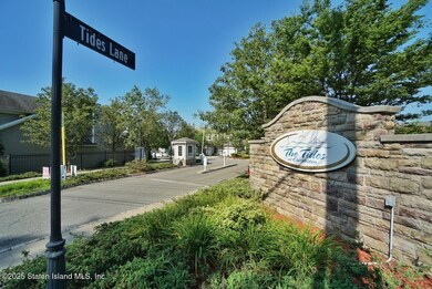 43 Chart Loop, Staten Island, NY 10309 - photo 3