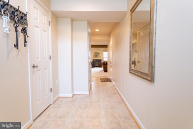 12908 Yellow Jacket Rd, Hagerstown, MD 21740 - photo 3