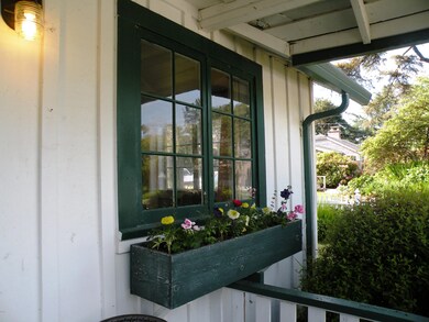 Cottage Charm