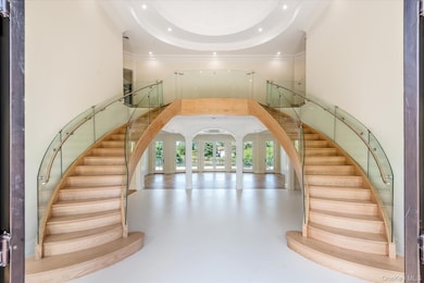 566 E Shore Rd, Kings Point, NY 11024 - photo 5