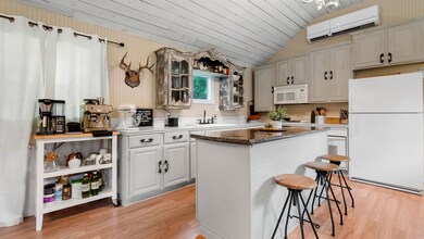 119 Hughes Ln, Magnolia, TX 77354 - photo 2