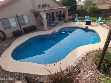 crystal clear Pool