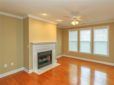 Gas log fireplace