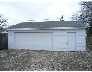 Parking Lot/Garage.