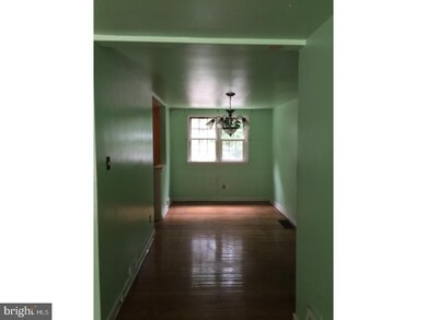 578 S 4th St, Darby, PA 19023 - photo 5