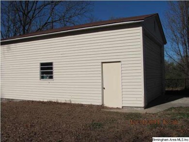 Detached garage