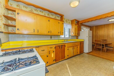 2 Kitchen 1