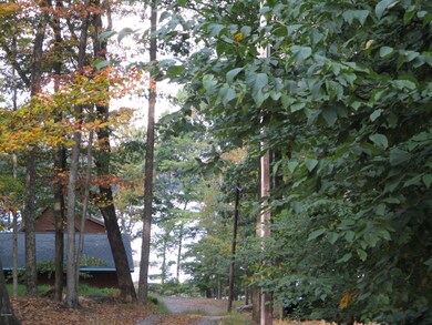 136 E Shore Dr, Hawley, PA 18428 - photo 4