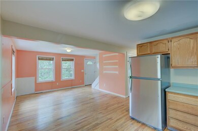 183 Hunt Ave, Wakefield, RI 02879 - photo 4