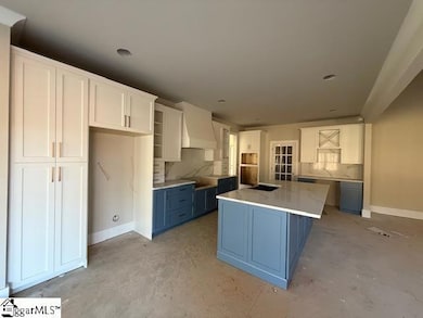 4058 Hollybank Dr, Spartanburg, SC 29303 - photo 7