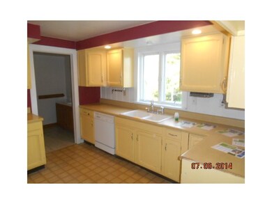 1608 N C St, Elwood, IN 46036 - photo 5