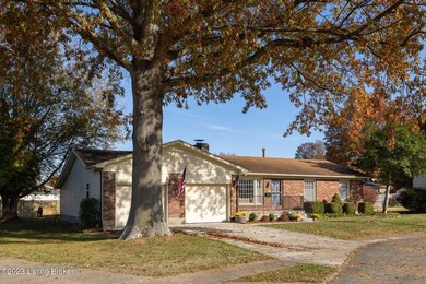 002 - 6101 Clovelly Ct -Front 2