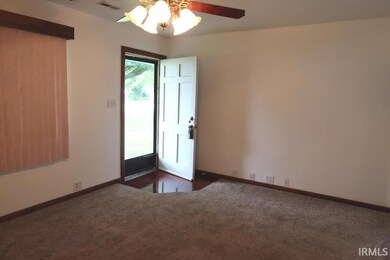 1113 E 3rd St, Mount Vernon, IN 47620 - photo 6