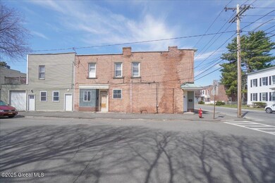 10-600 25th St-10