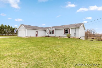 16445 Algoma Ave NE, Cedar Springs, MI 49319 - photo 2